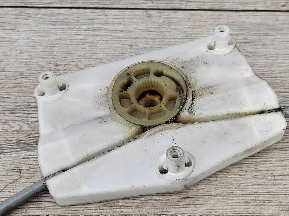 Стеклоподъемник, 900 рублей, Москва