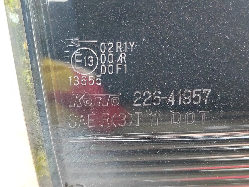 Фонарь в крышку багажника, 4000 рублей, Москва