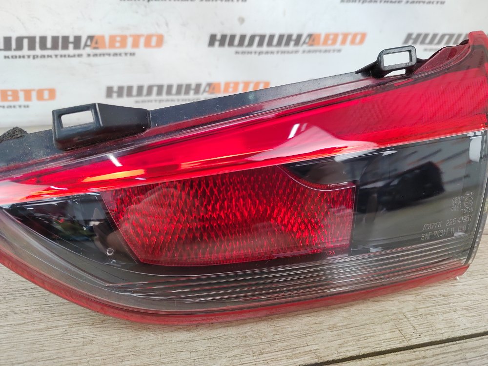 Фонарь в крышку багажника, 2000 рублей, Москва