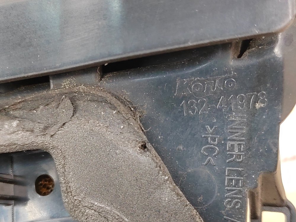 Фонарь в крышку багажника, 2000 рублей, Москва