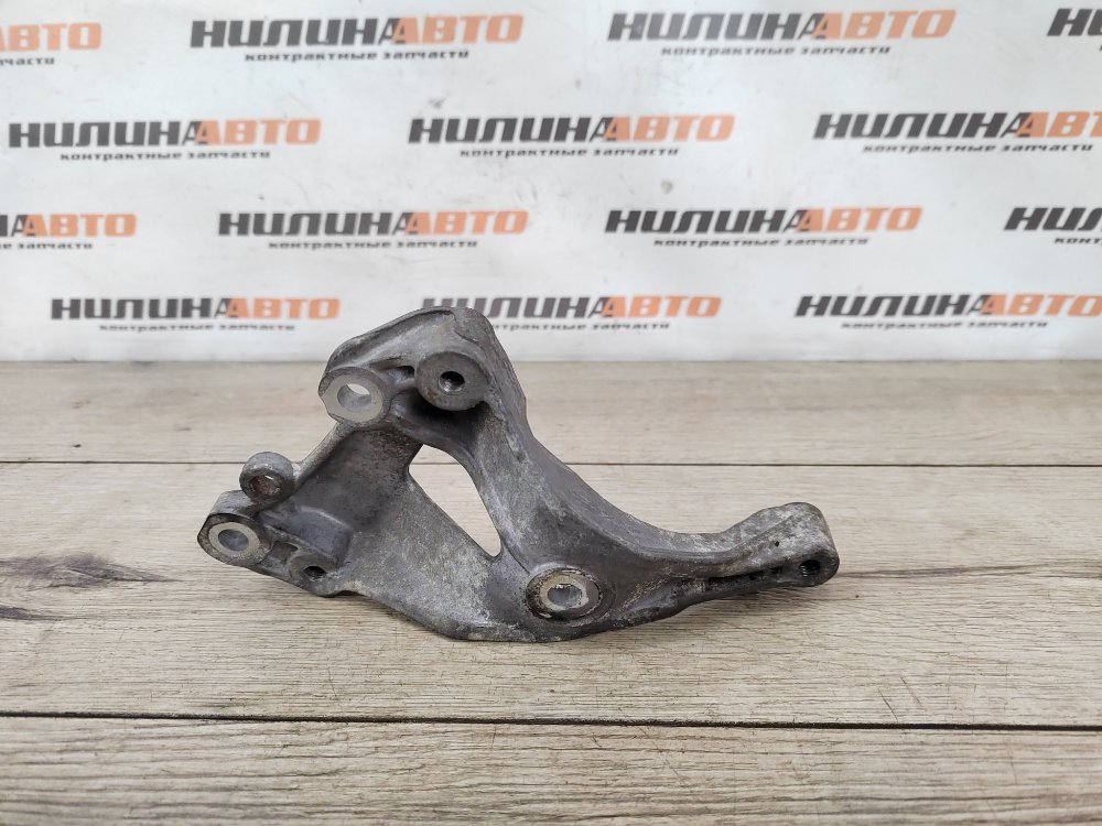 Кронштейн компрессора кондиционера, 500 рублей, Москва