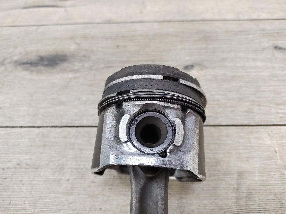 Шатун двигателя, 2500 рублей, Москва