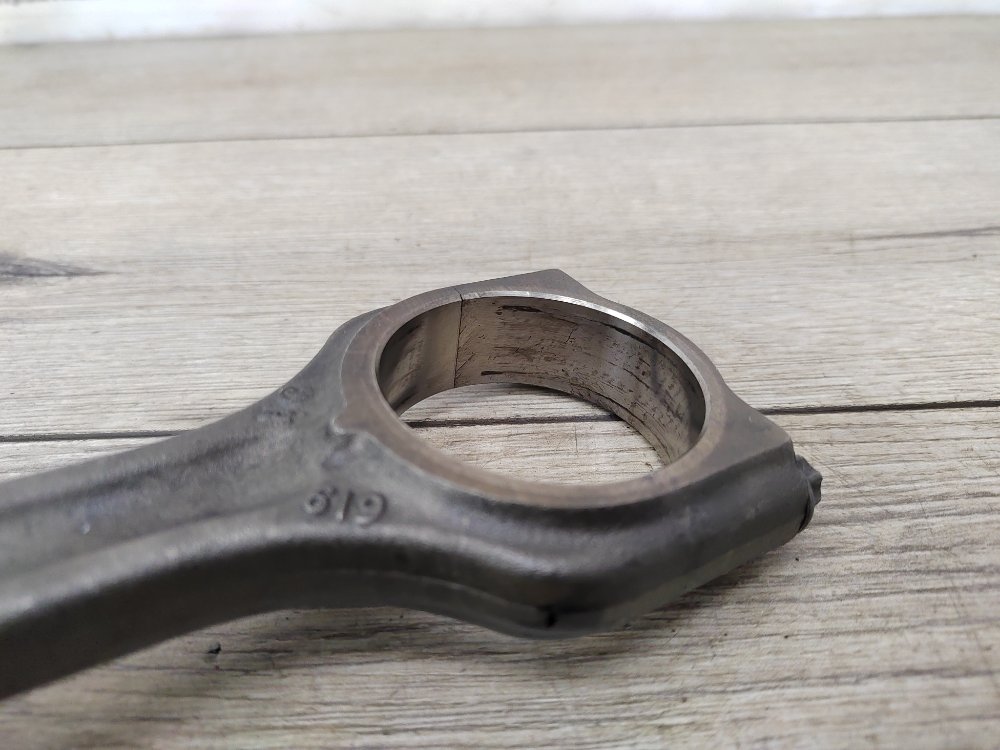 Шатун двигателя, 2500 рублей, Москва