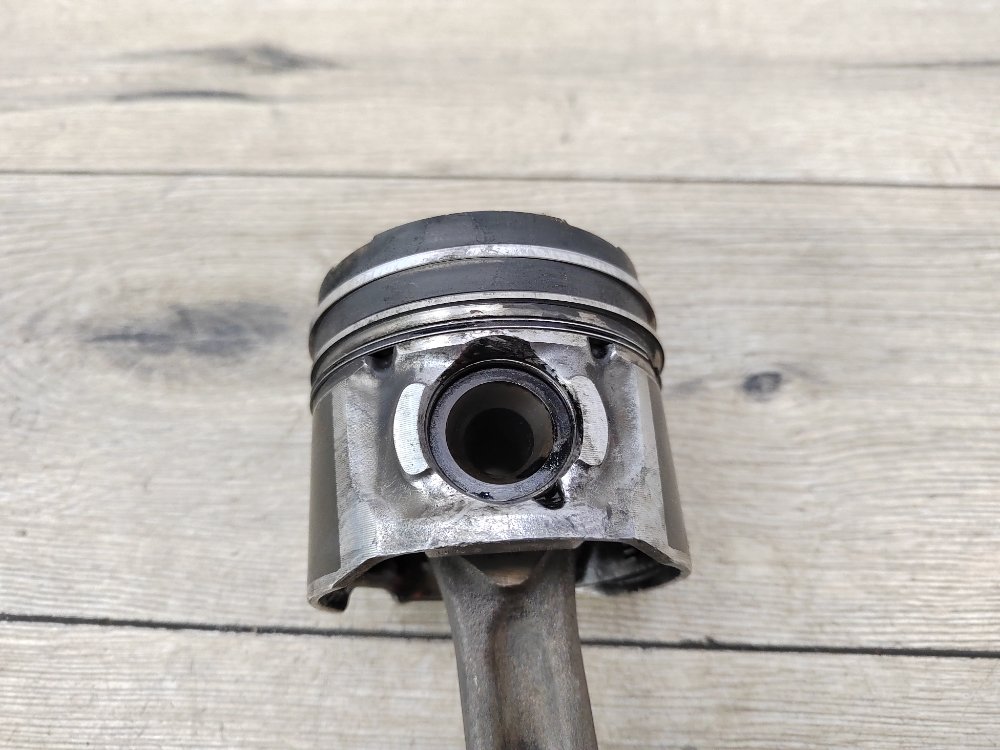 Шатун двигателя, 2500 рублей, Москва