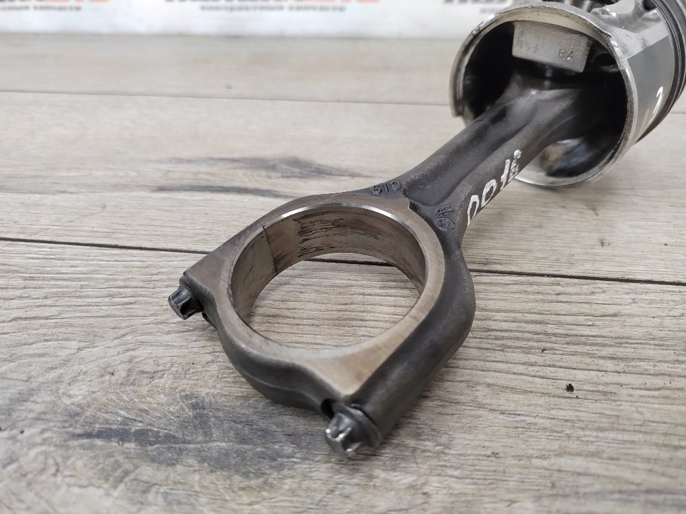 Шатун двигателя, 2500 рублей, Москва