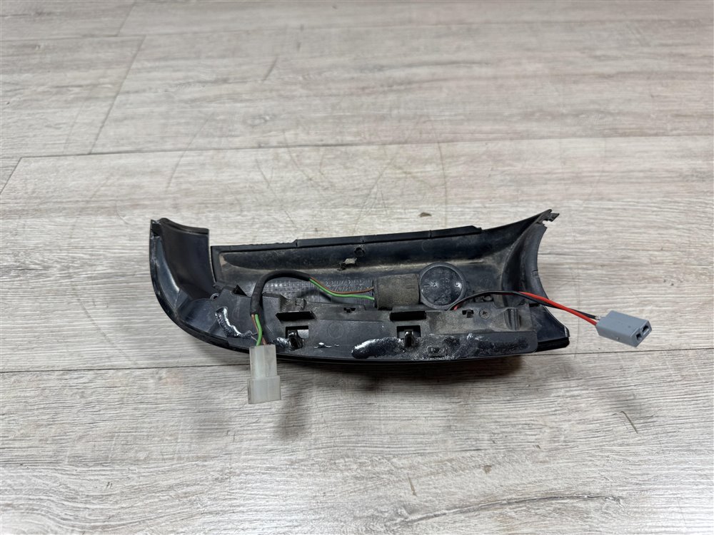 Повторитель поворота в зеркало, 1500 рублей, Севастополь