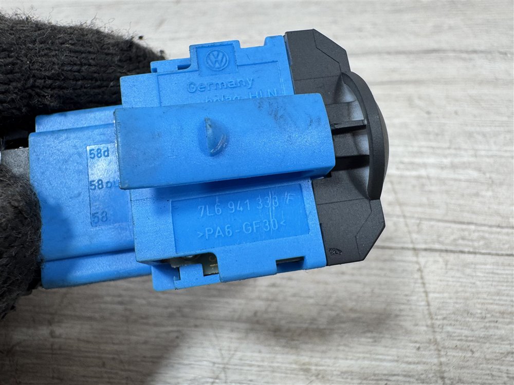 Кнопка корректора фар, 500 рублей, Севастополь