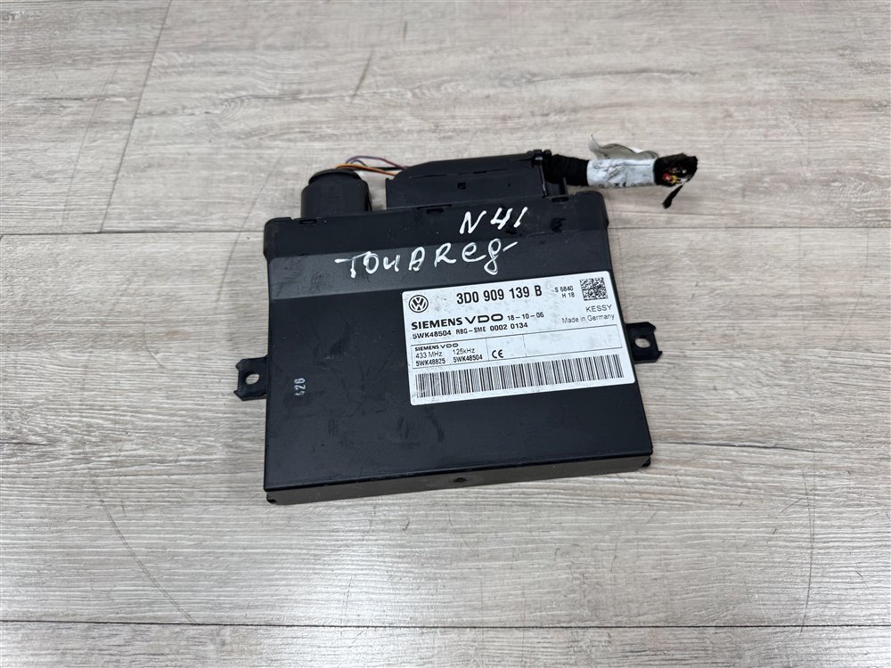 Блок управления центральным замком, 2500 рублей, Севастополь