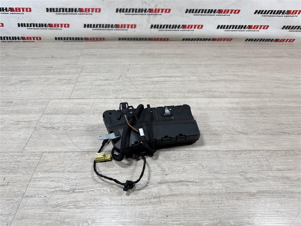 Подушка безопасности в сиденье, 2000 рублей, Севастополь