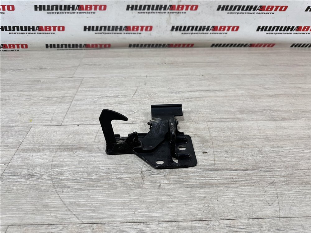 Крюк замка капота, 700 рублей, Севастополь