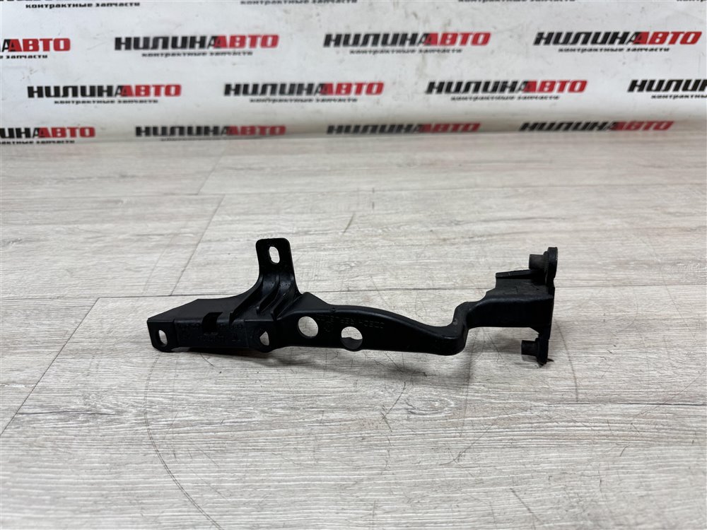 Кронштейн фары, 500 рублей, Севастополь