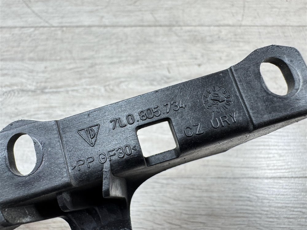 Кронштейн фары, 500 рублей, Севастополь