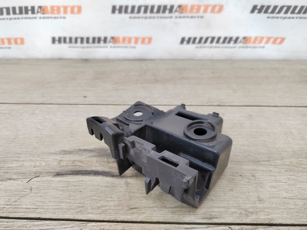 Кронштейн бампера, 400 рублей, Москва