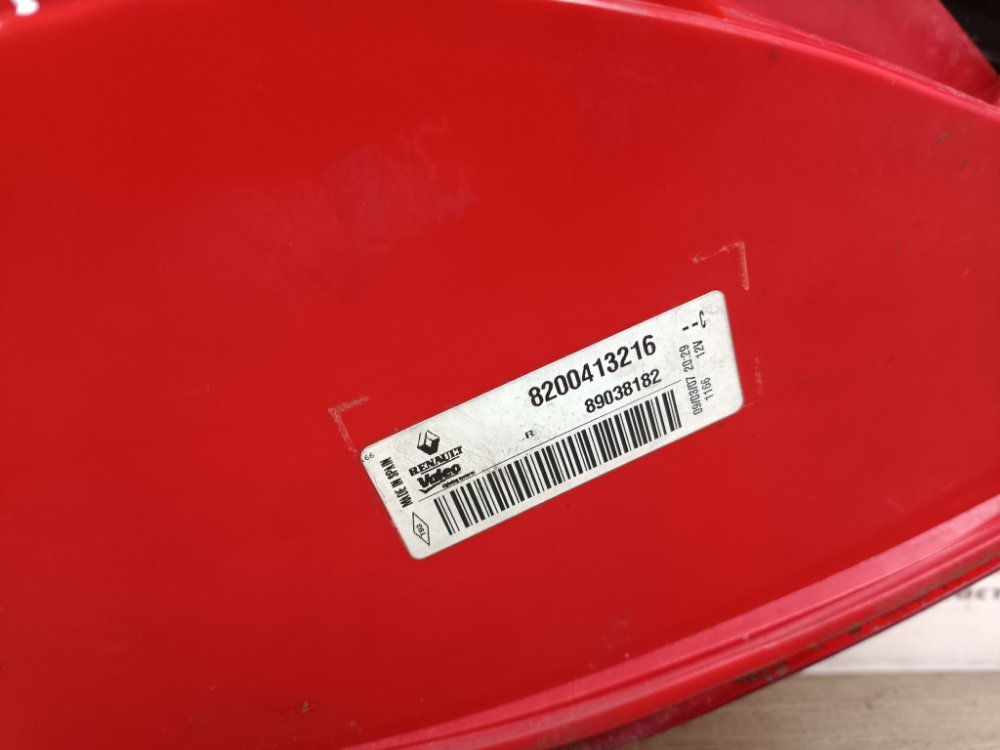 Фонарь в крыло, 2700 рублей, Москва