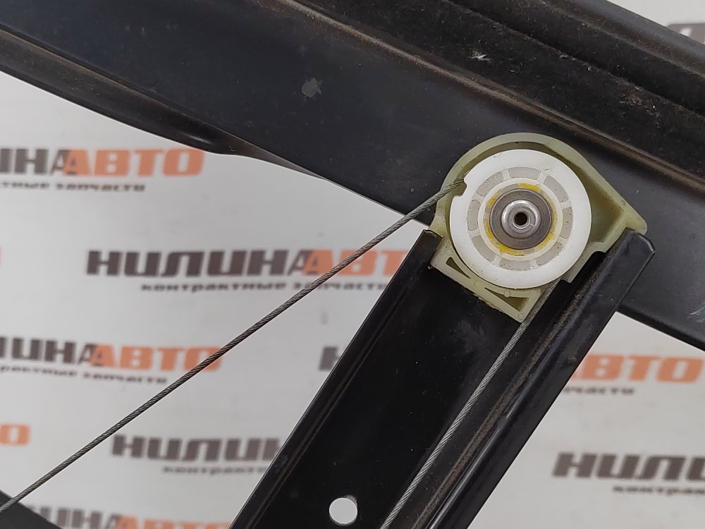 Стеклоподъемник, 1000 рублей, Москва