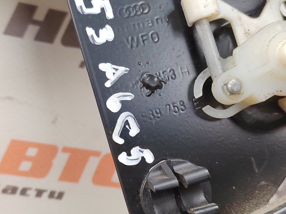 Стеклоподъемник, 1000 рублей, Москва