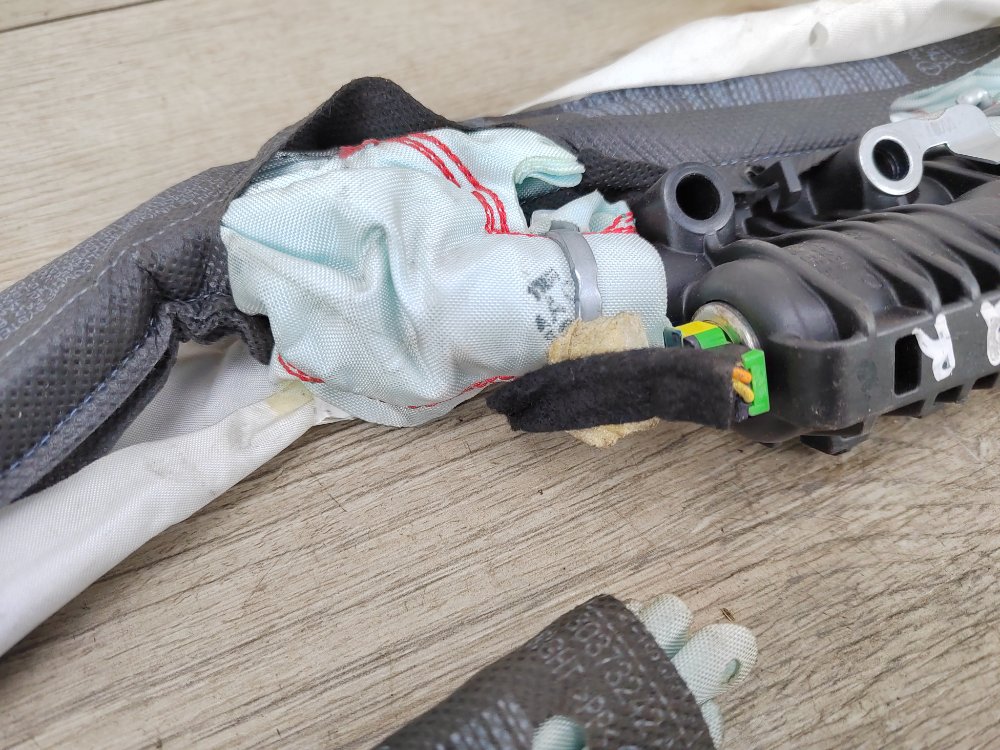 Подушка безопасности боковая, 1500 рублей, Москва