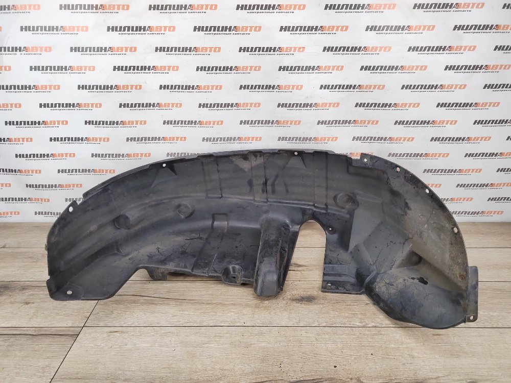 Подкрылок, 900 рублей, Москва