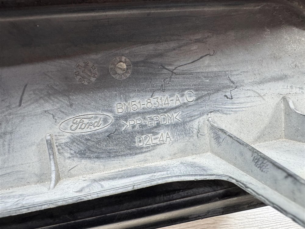 Дефлектор радиатора, 1000 рублей, Севастополь