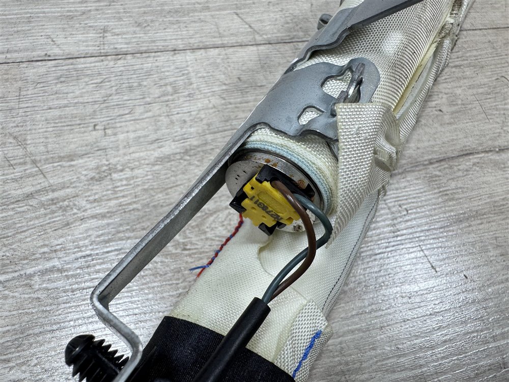 Подушка безопасности боковая, 1200 рублей, Севастополь