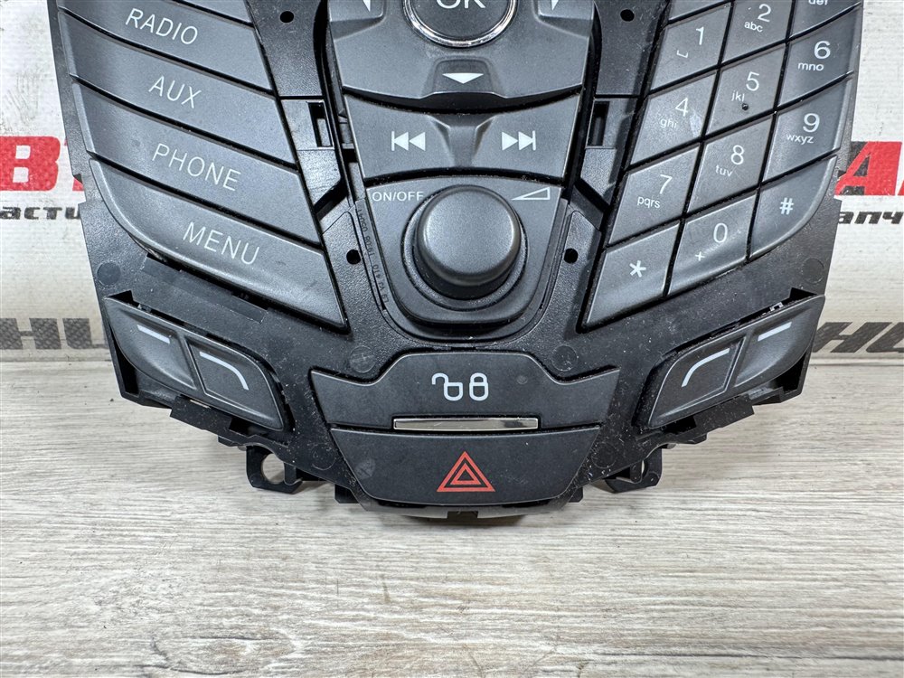 Блок управления мультимедиа, 1000 рублей, Севастополь