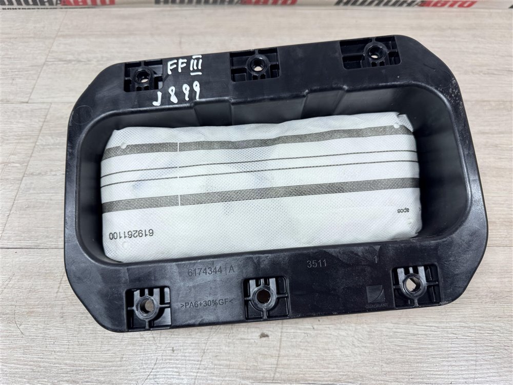 Подушка безопасности в торпедо, 3000 рублей, Севастополь