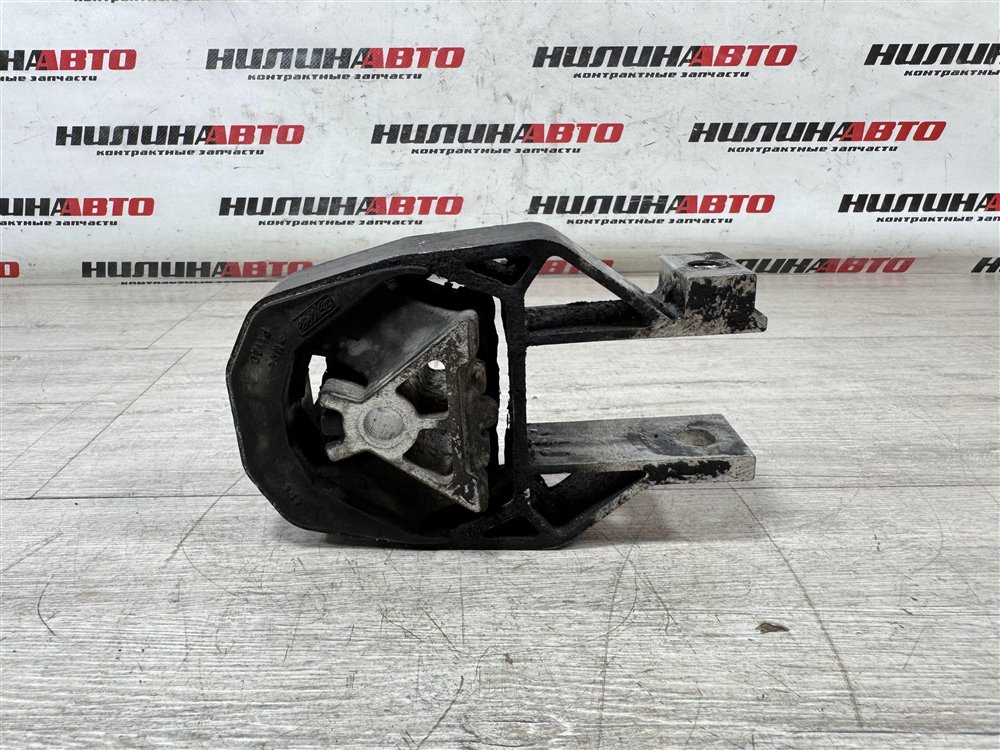 Подушка двигателя, 1000 рублей, Севастополь