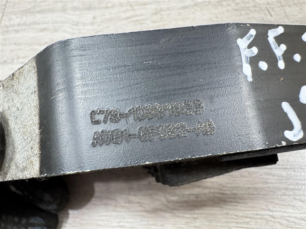 Подушка двигателя, 1000 рублей, Севастополь