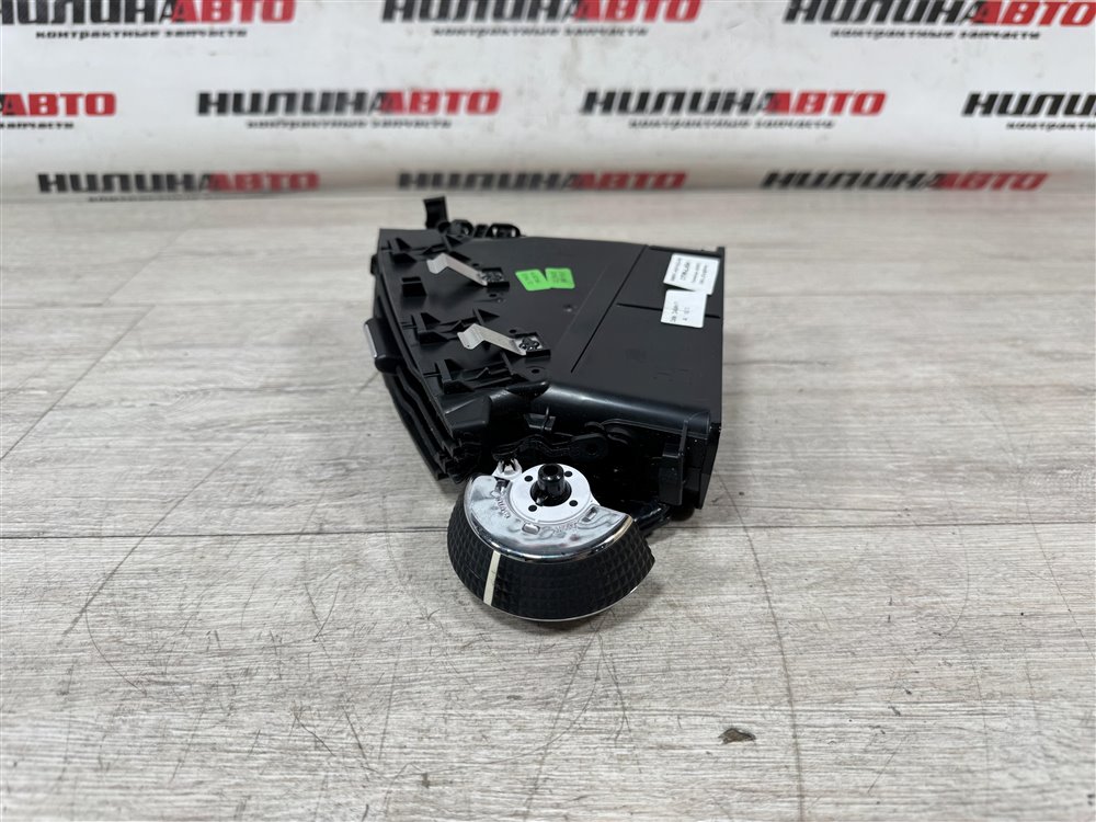 Дефлектор в торпедо центральный, 500 рублей, Севастополь