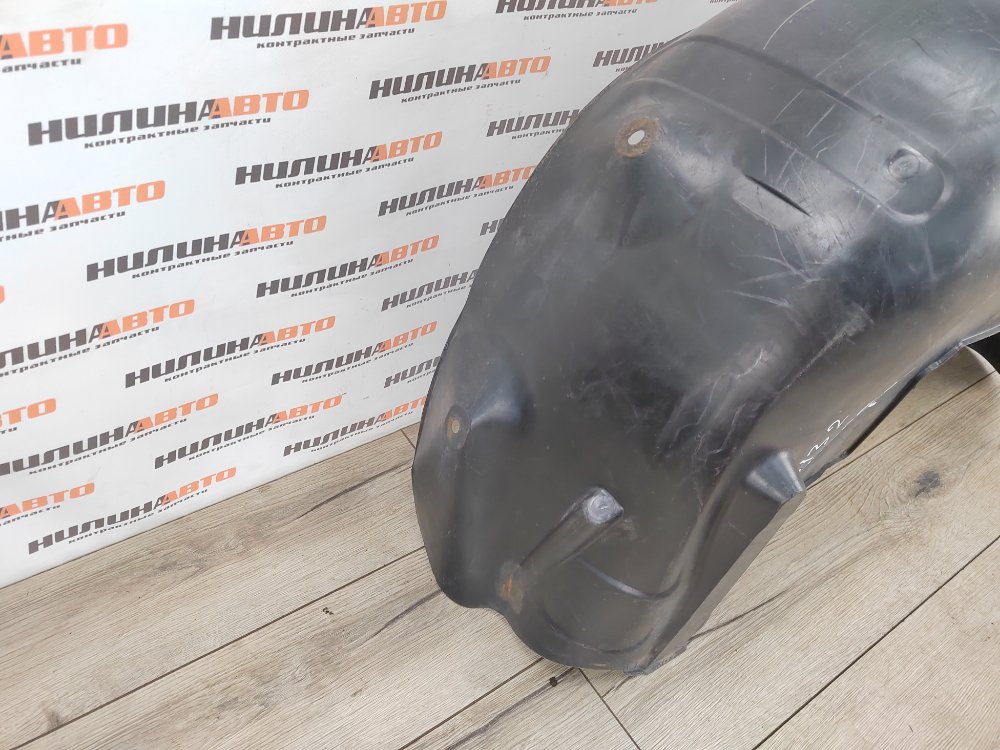 Подкрылок, 500 рублей, Москва