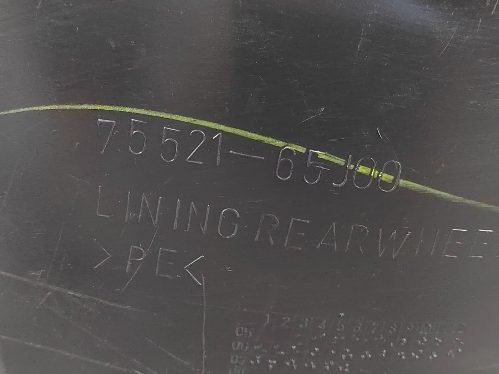 Подкрылок, 500 рублей, Москва