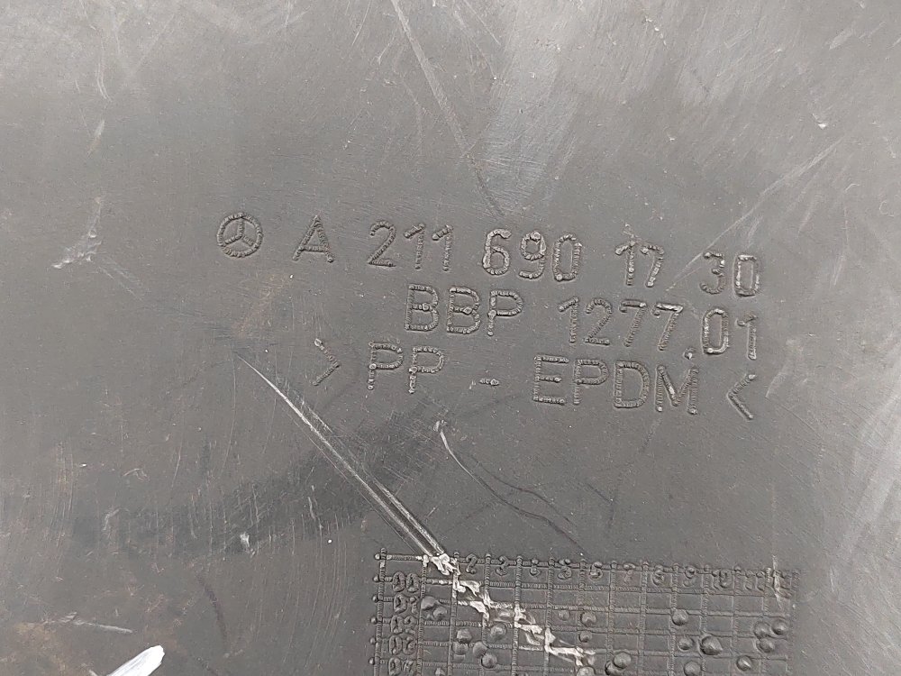 Подкрылок, 800 рублей, Москва