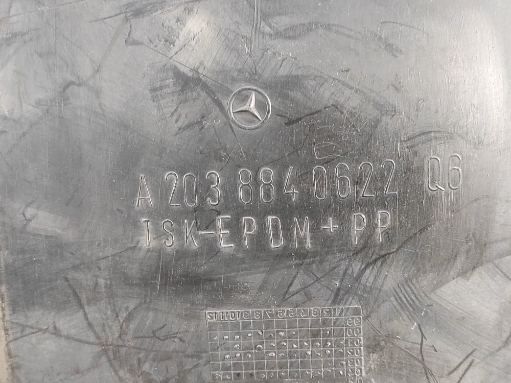 Подкрылок, 800 рублей, Москва