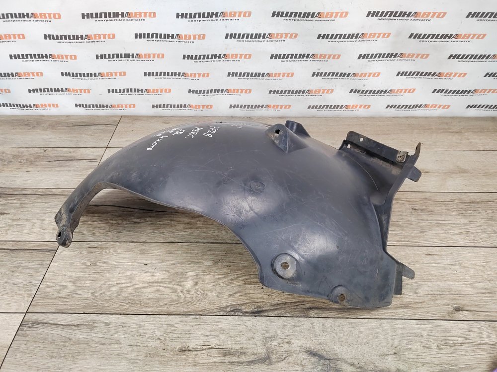 Подкрылок, 600 рублей, Москва