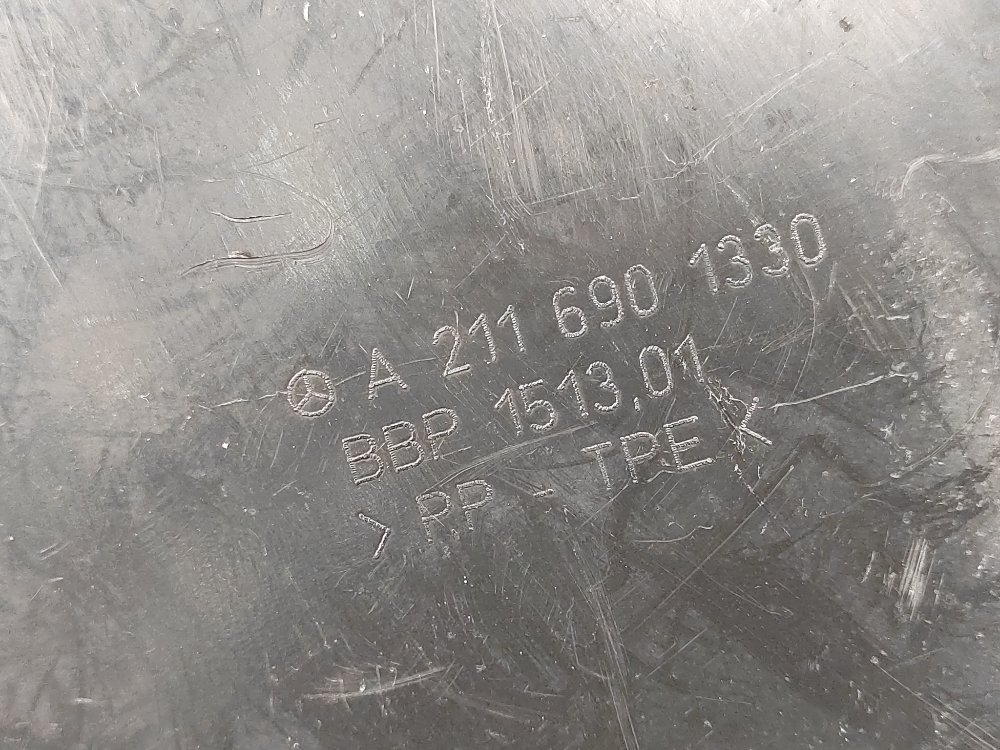 Подкрылок, 600 рублей, Москва