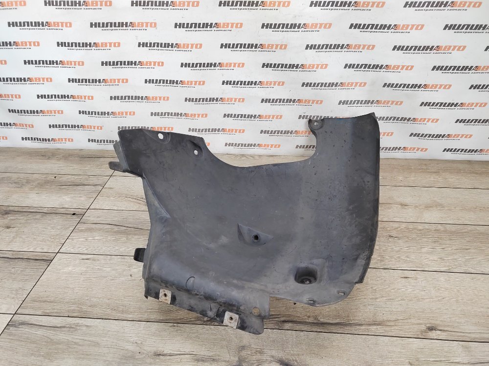 Подкрылок, 600 рублей, Москва