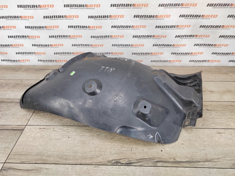 Подкрылок, 1000 рублей, Москва