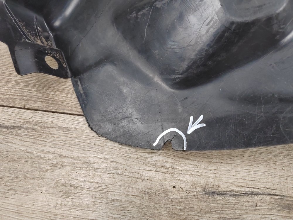 Подкрылок, 750 рублей, Москва