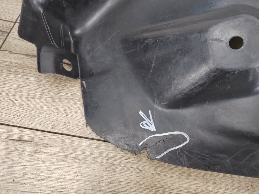 Подкрылок, 750 рублей, Москва