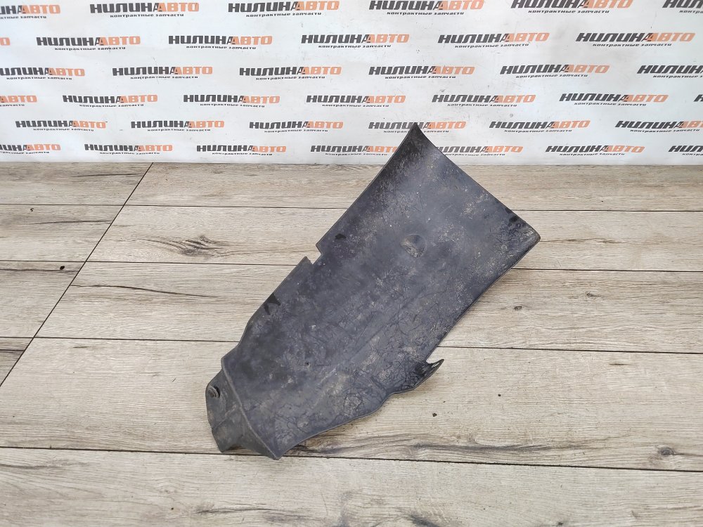 Подкрылок, 800 рублей, Москва