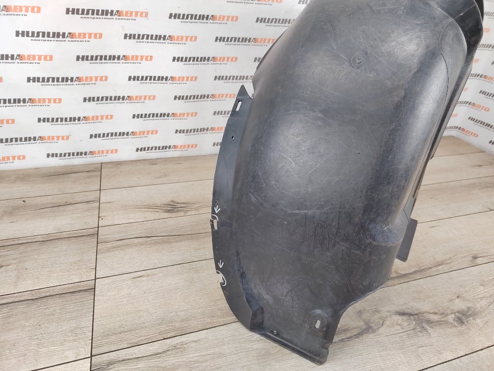 Подкрылок, 500 рублей, Москва