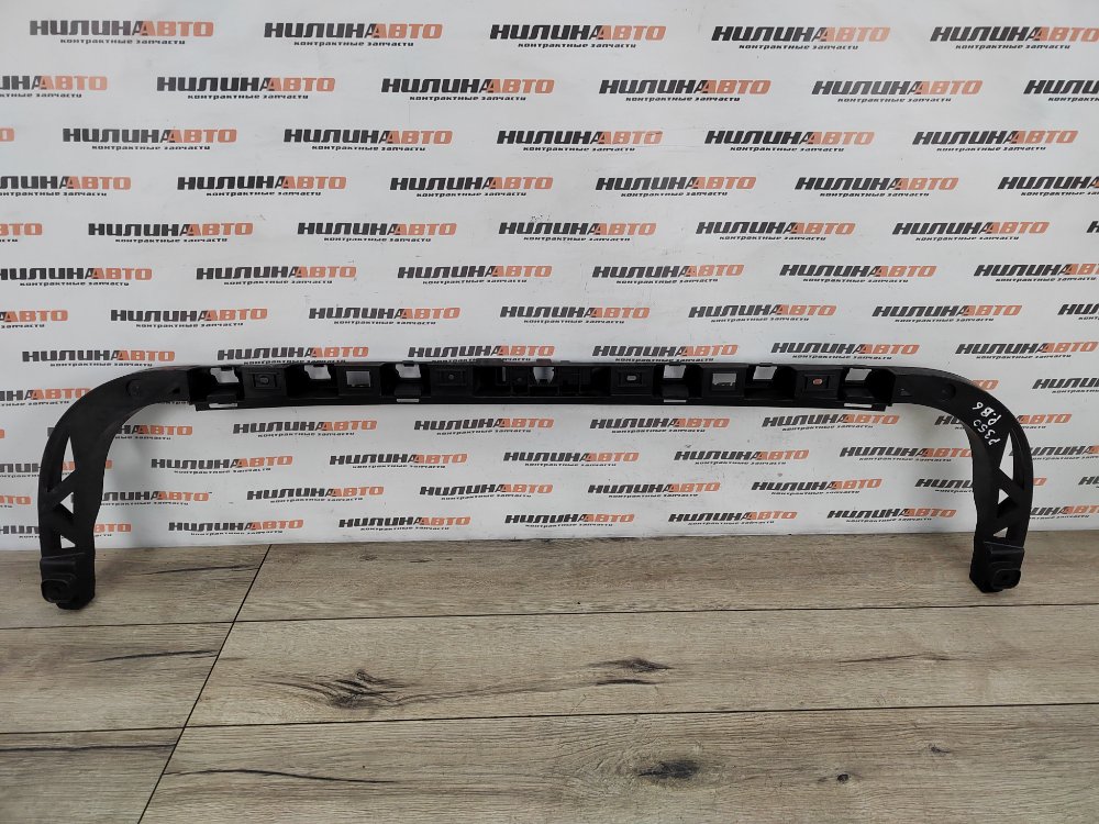 Кронштейн бампера центральный, 700 рублей, Москва