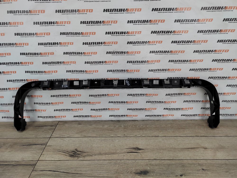 Кронштейн бампера центральный, 700 рублей, Москва