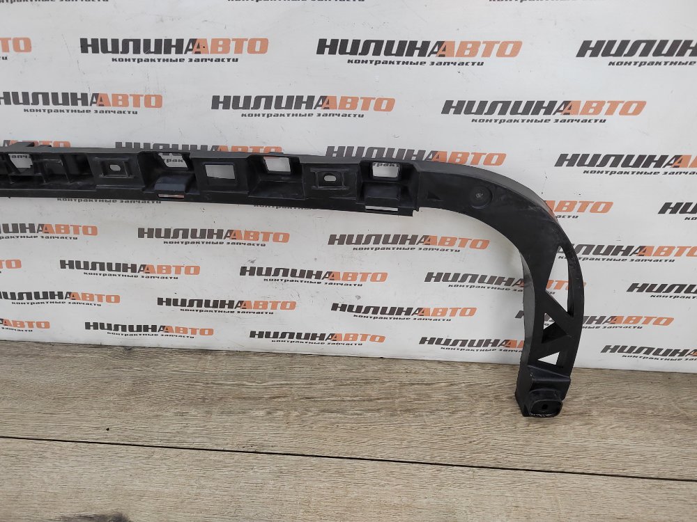 Кронштейн бампера центральный, 700 рублей, Москва