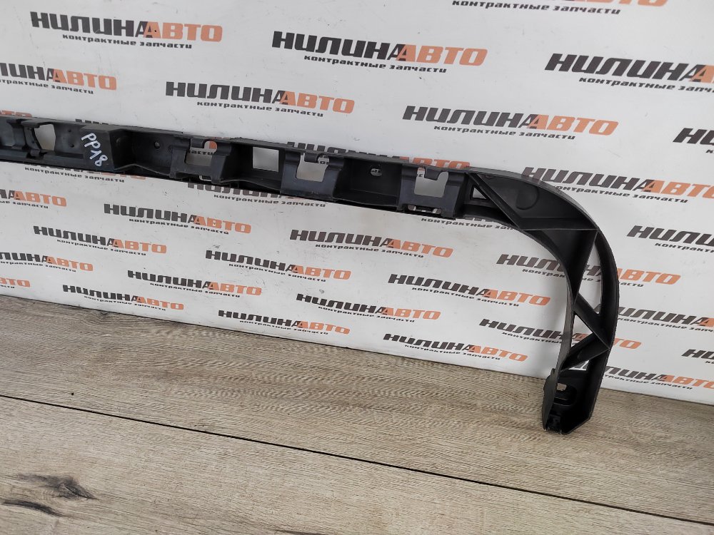 Кронштейн бампера центральный, 700 рублей, Москва