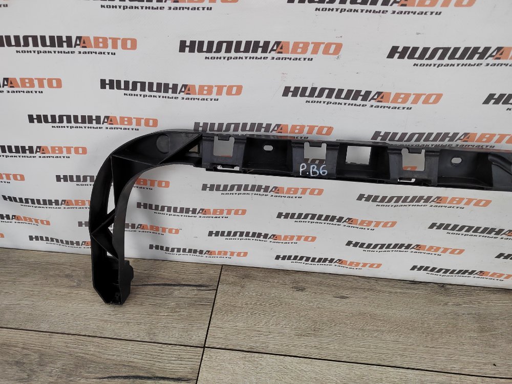 Кронштейн бампера центральный, 700 рублей, Москва