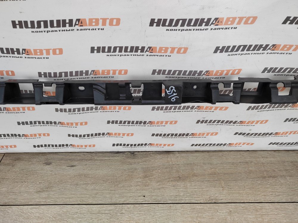 Кронштейн бампера центральный, 700 рублей, Москва