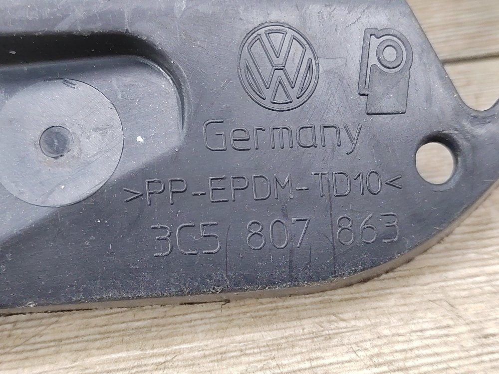 Кронштейн бампера центральный, 400 рублей, Москва