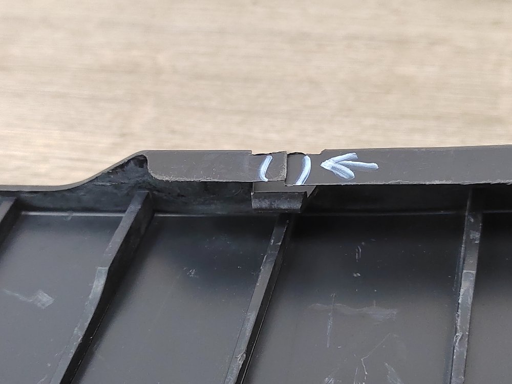 Кронштейн бампера центральный, 400 рублей, Москва