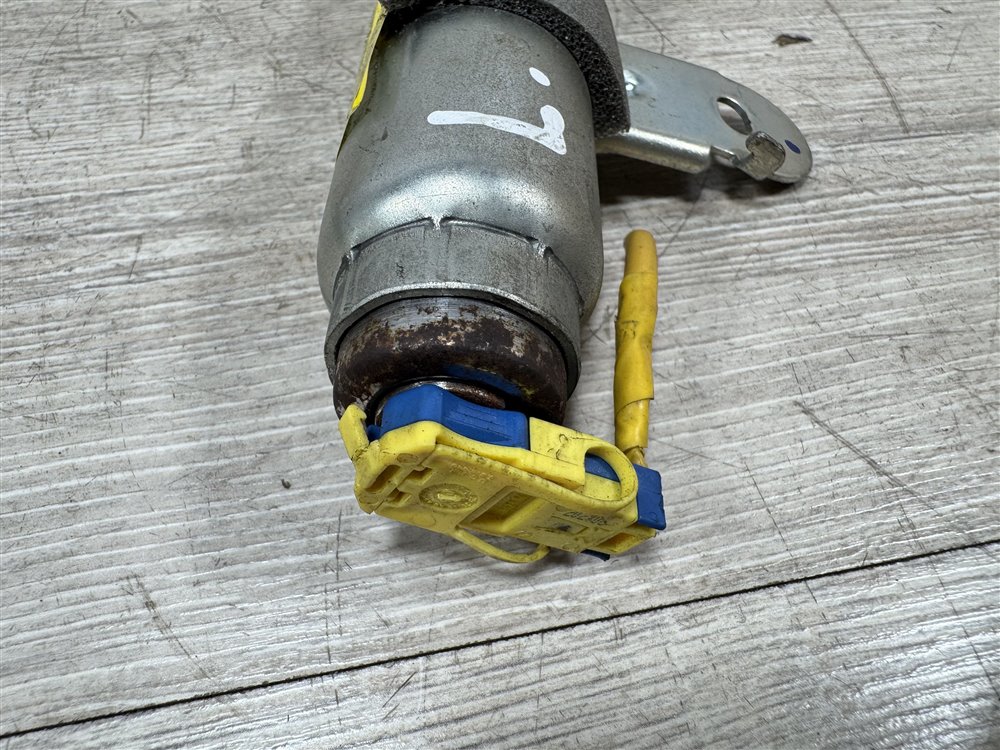 Подушка безопасности боковая, 1000 рублей, Севастополь